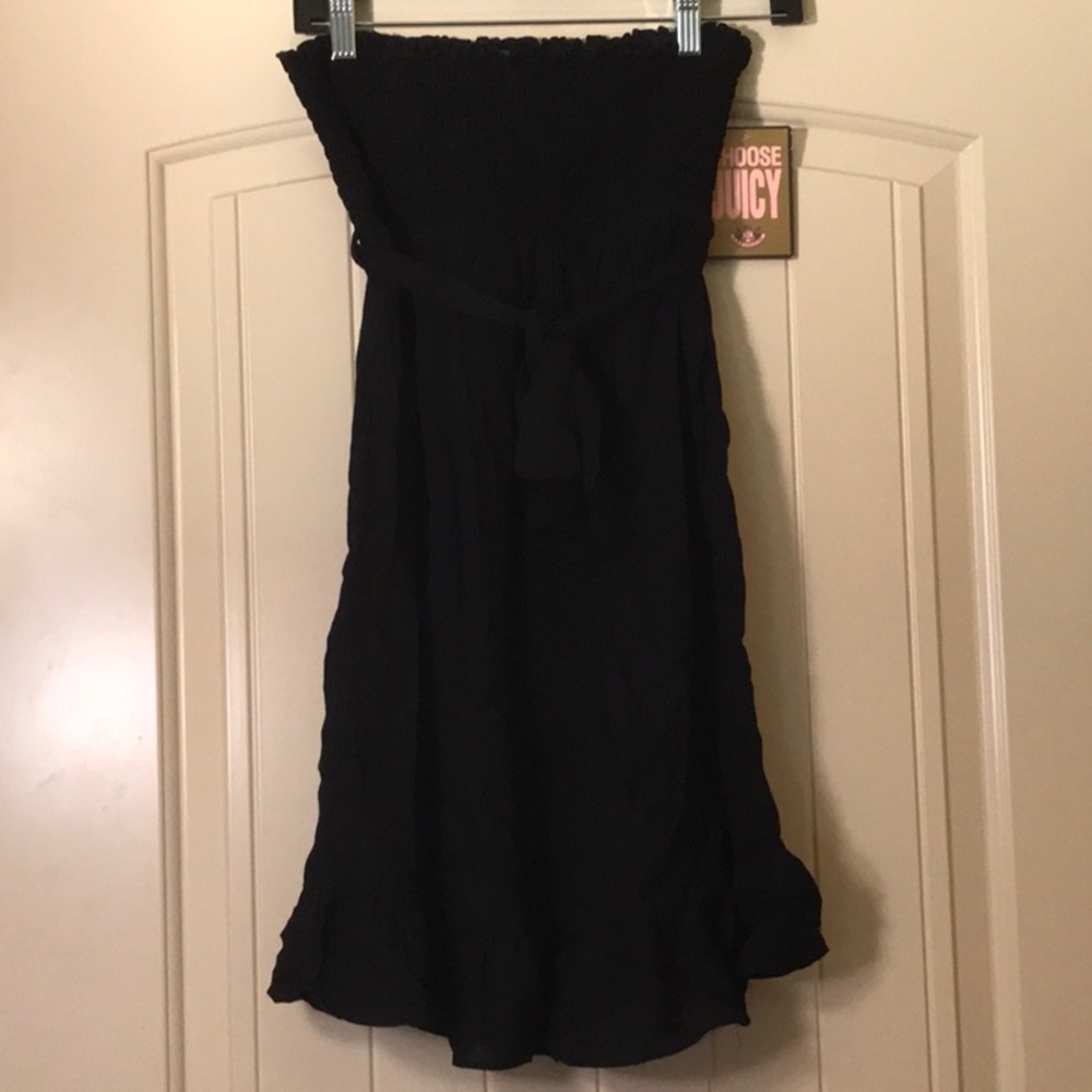 Sleeveless dress